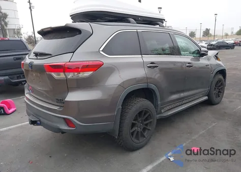 2018 Toyota Highlander Hybrid Xle z USA, uszkodzony, nr VIN 5TDJGRFH4JS044843